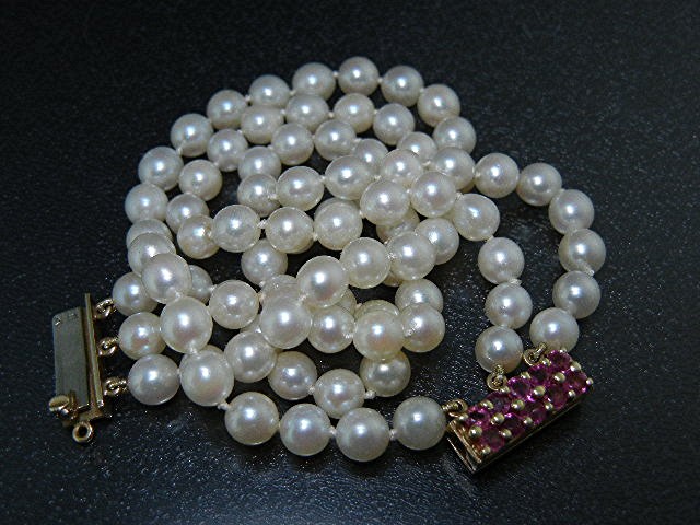 14K Gold Ruby 3 Rows 5.2mm Pearls Bracelet