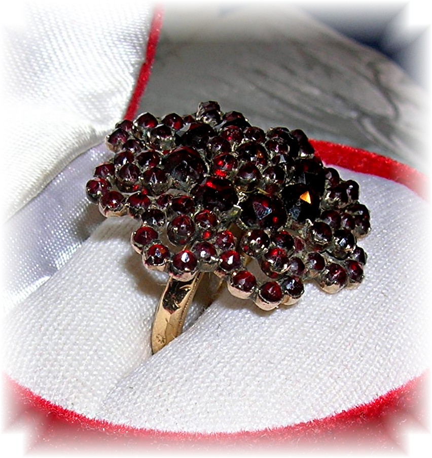14K Gold Silver Czech Garnets Ring 1940s