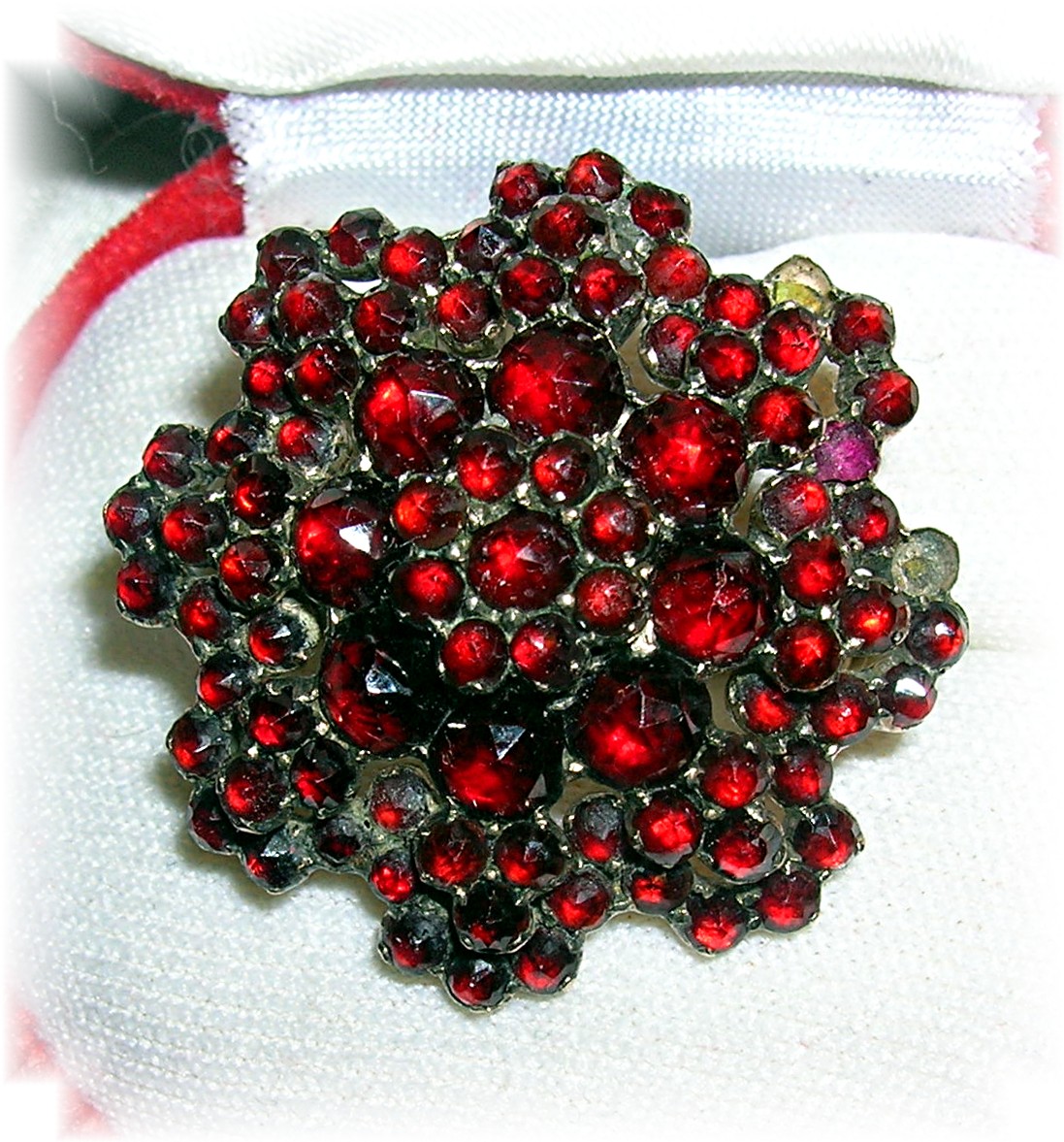 14K Gold Silver Czech Garnets Ring 1940s
