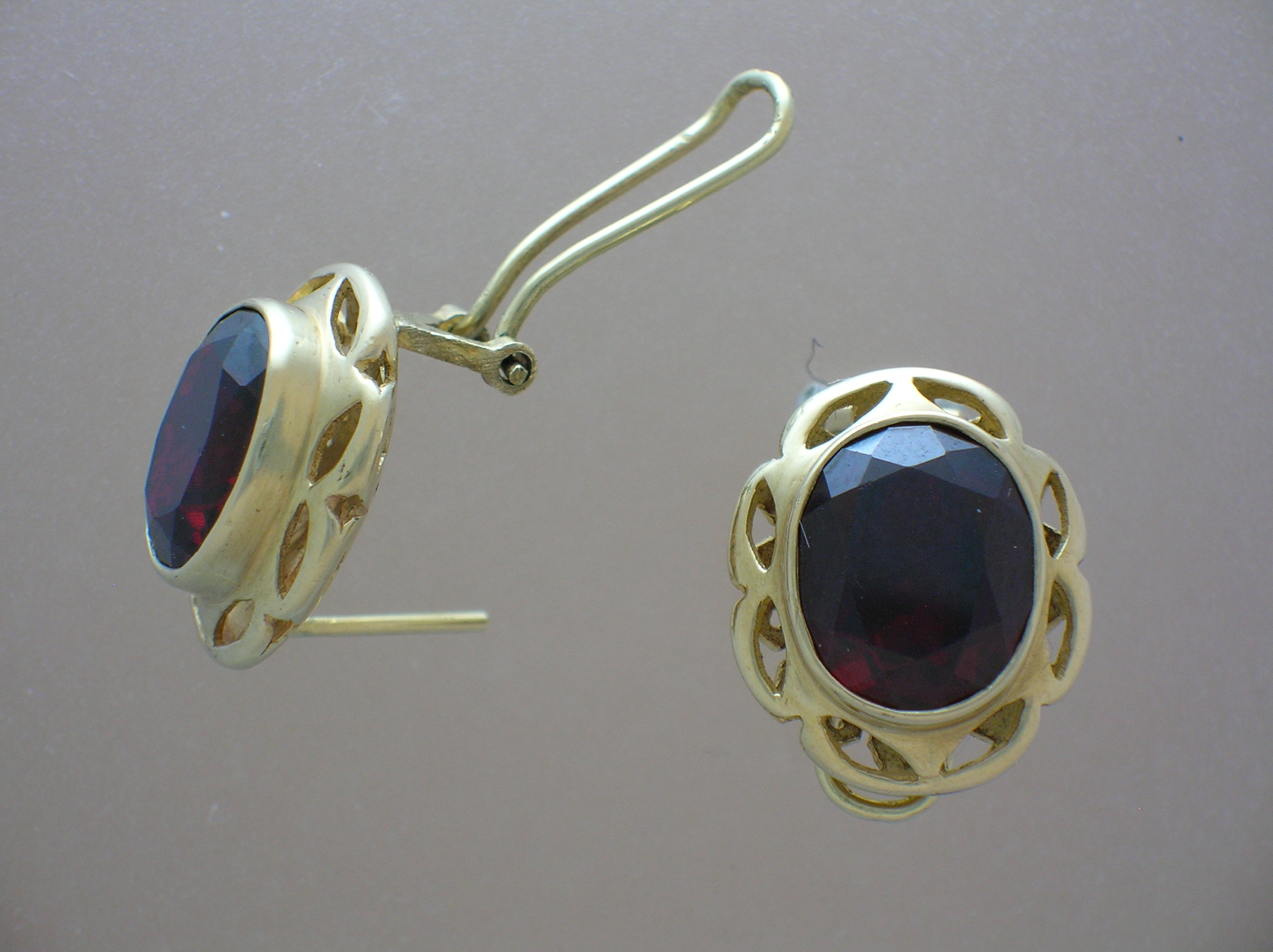 Earrings 10K Yellow Gold 3ct Each Garnet FrenchEarrings