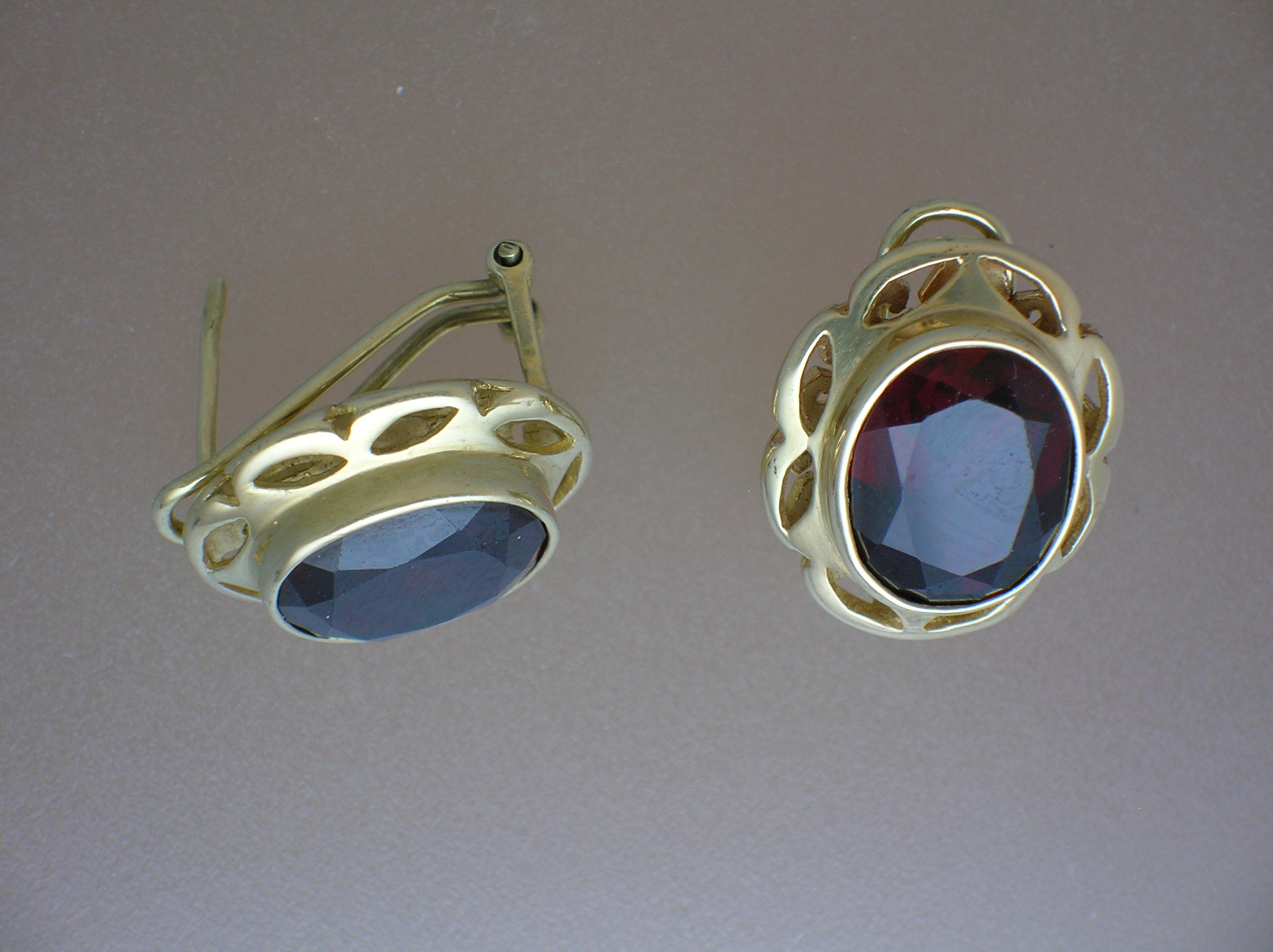 Earrings 10K Yellow Gold 3ct Each Garnet FrenchEarrings