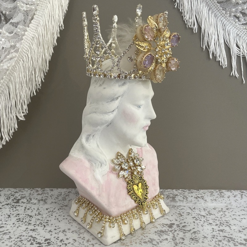 Vintage Sacred Heart of Jesus Catholic Statue, Jeweled Rhinestone Crown, Pastel Pink, Shabby Chic