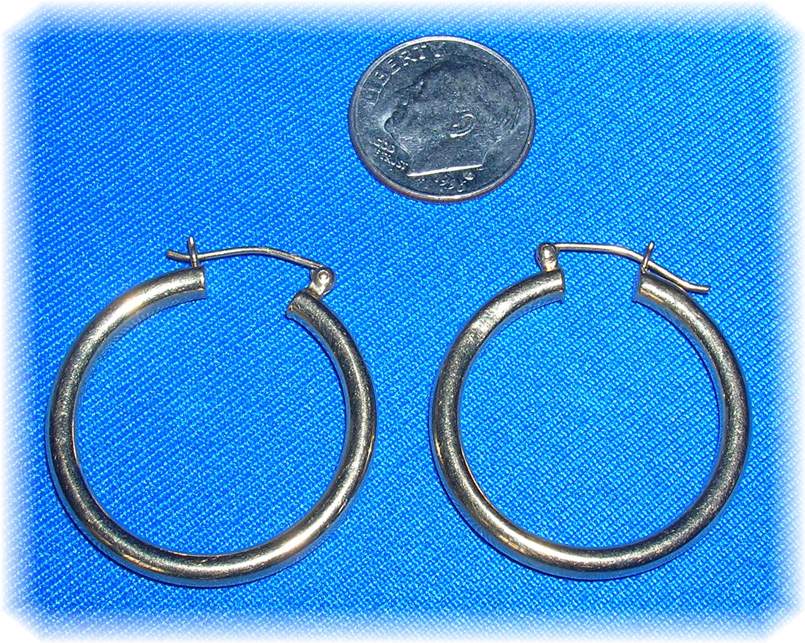 14K Yellow Gold Hoop Earrings