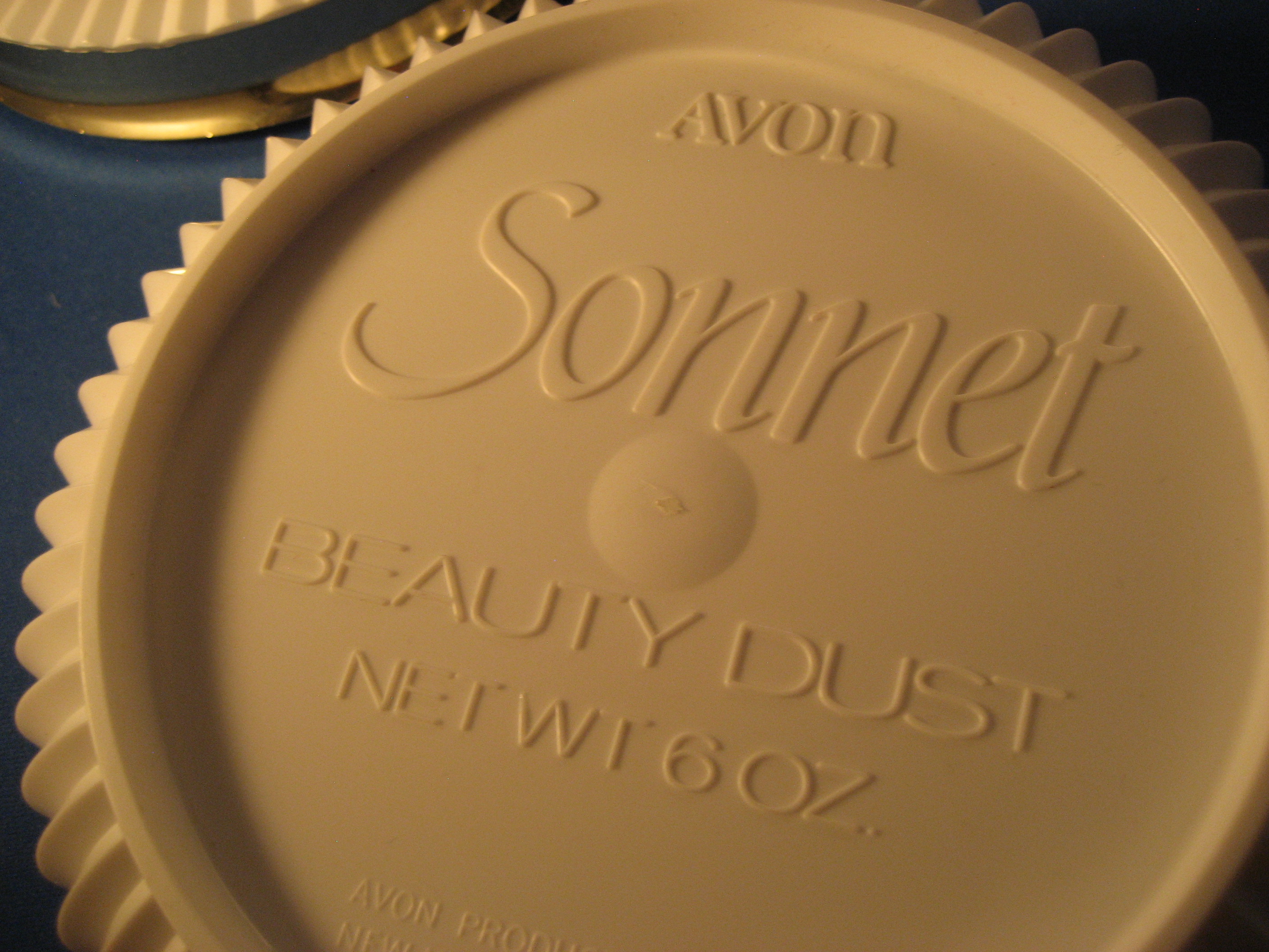 Avon Sonnet Beauty Dust Powder Jar