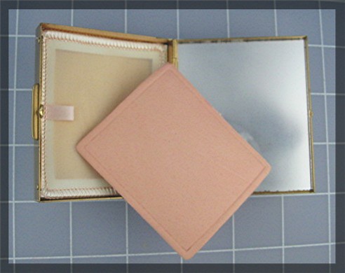 Compact  brushed Gold Tone Shiney Enhancement