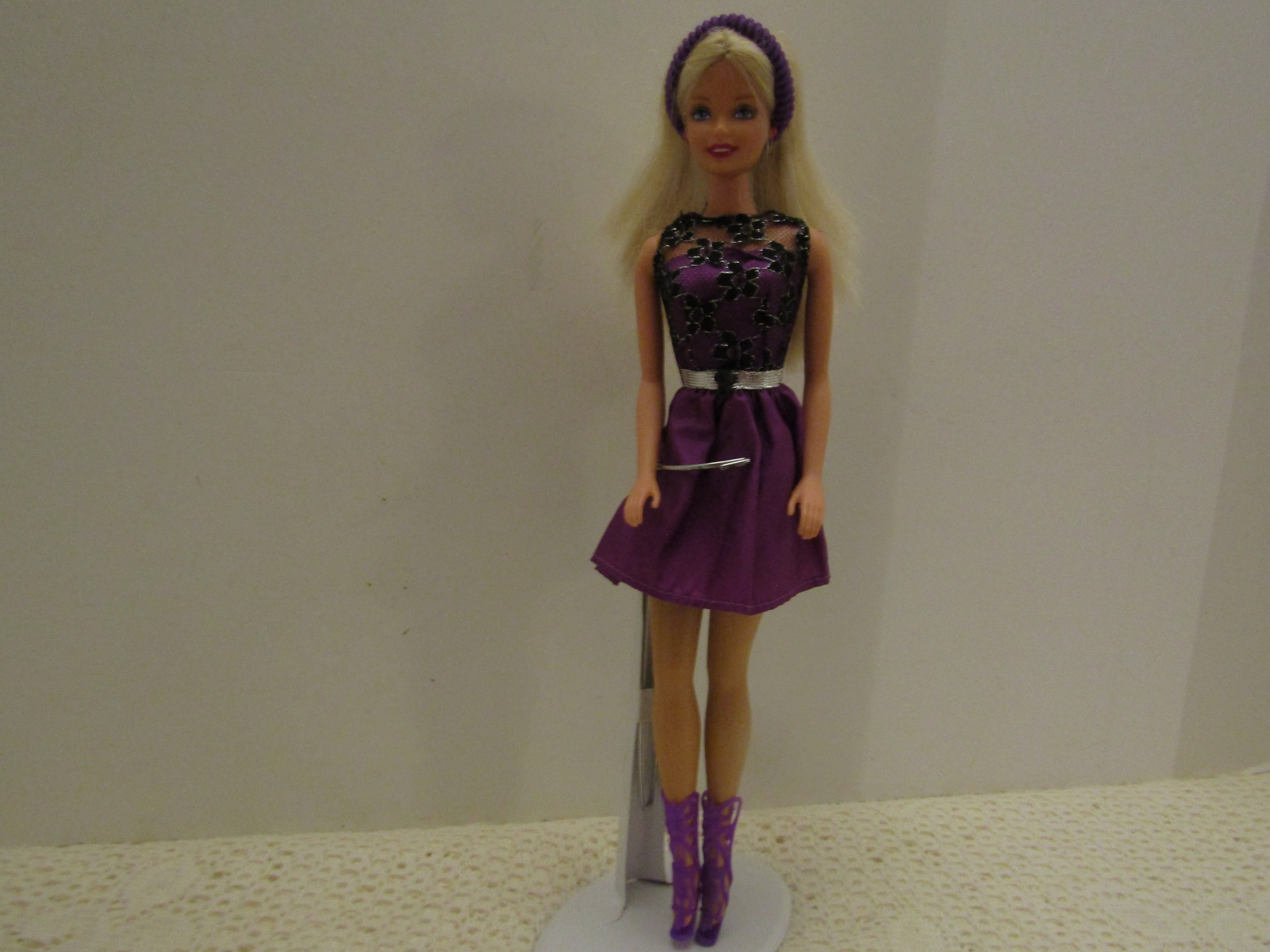 Vintage 1976/1991-99 Fashion Doll China 2