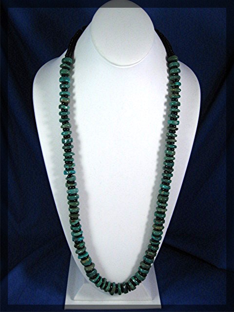 Santo Domingo Hand Crafted  Green Turquoise Onyx Neckla