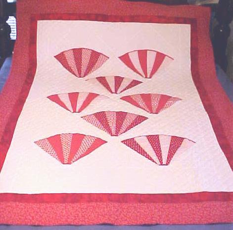Throw Lap Quilt Wall Hanging Red White Grandmas Fans