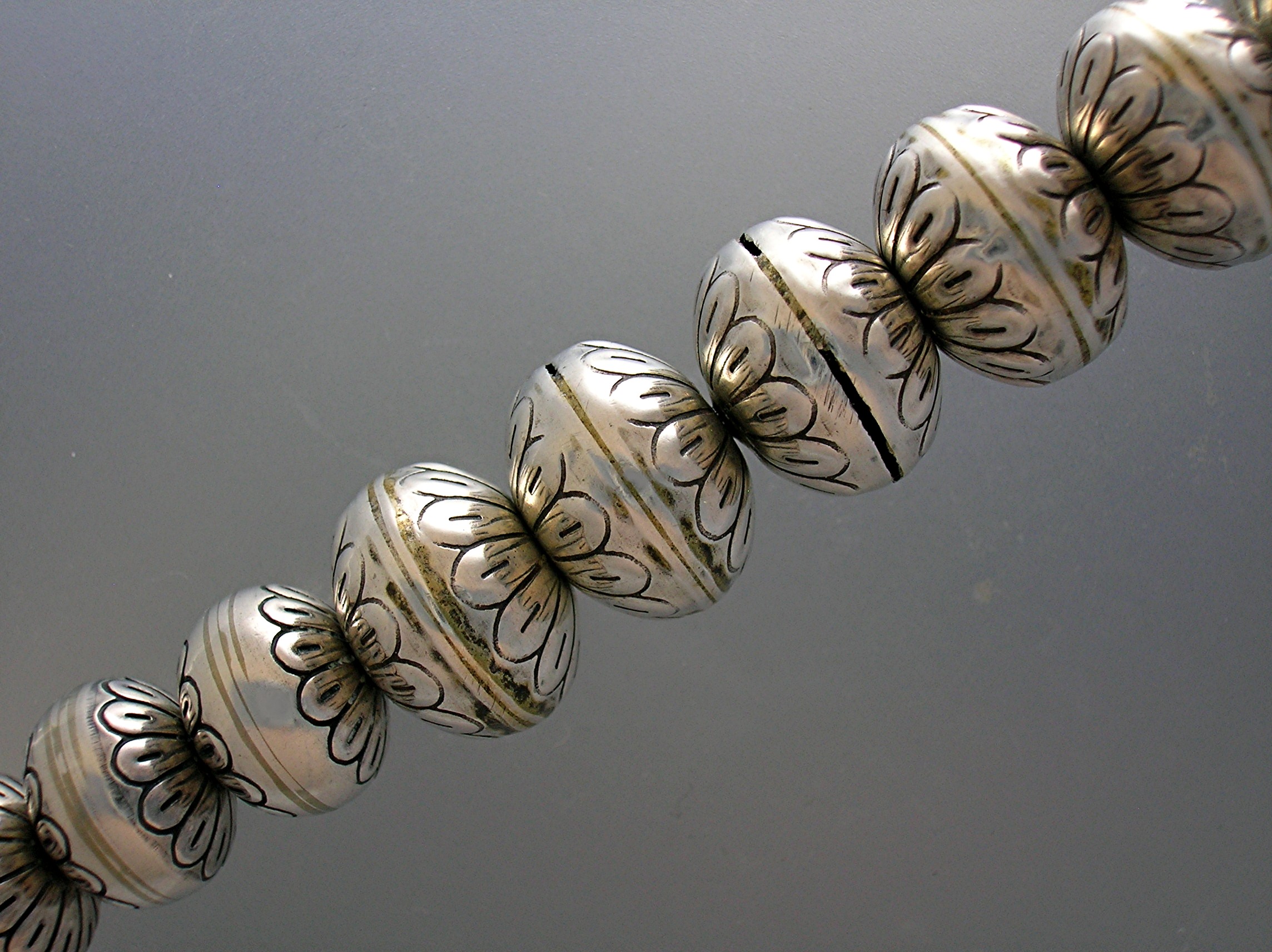 Navajo Pearls Sterling Silver Beads 78 Grams Necklace