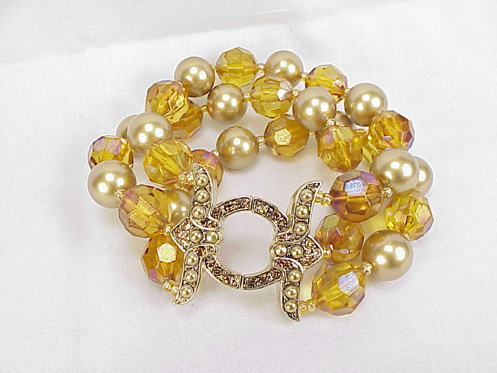 Long Amber Crystal And Faux Gold Pearl Necklace And Bracelet Set