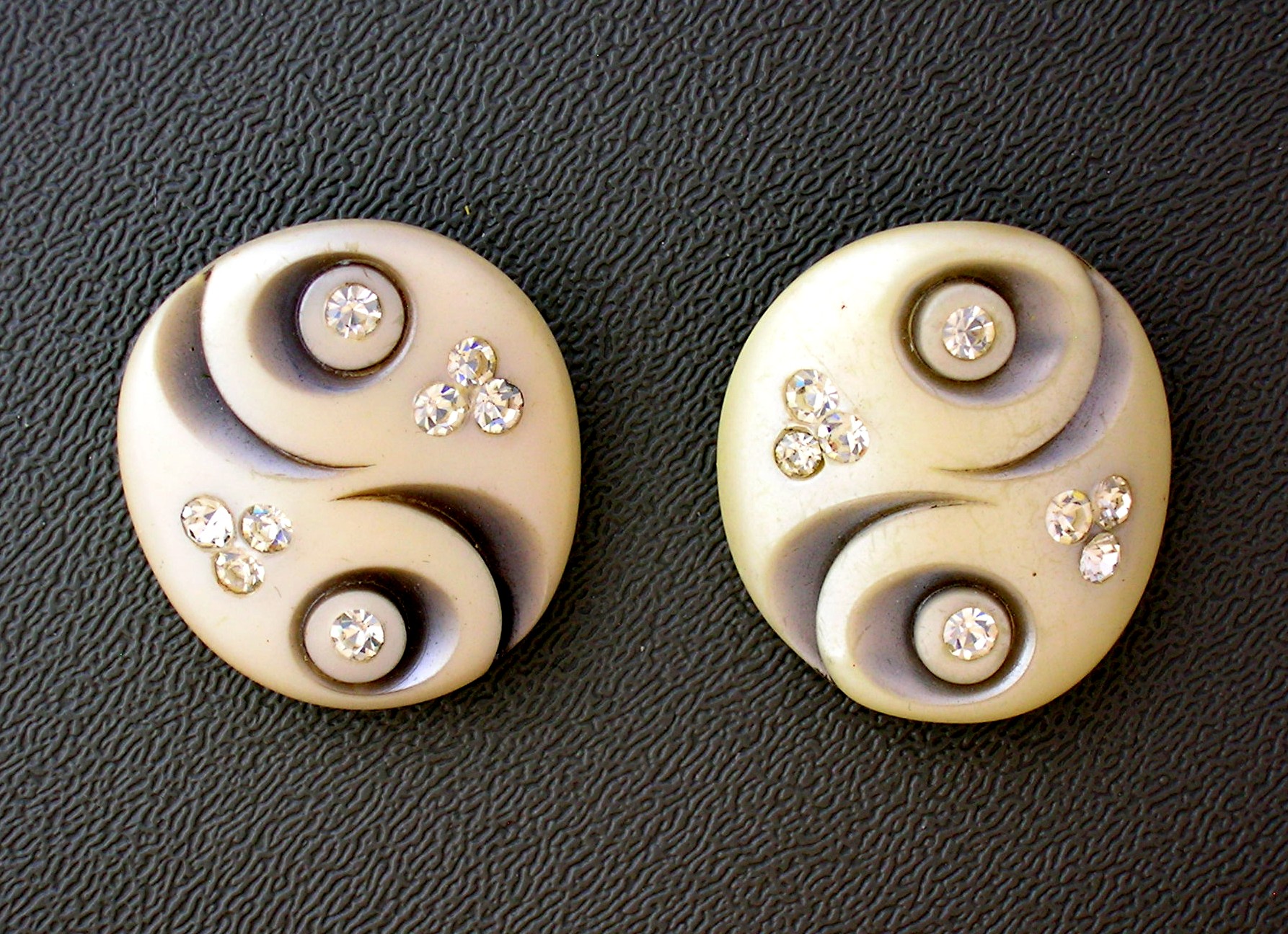 1950'S Lucite Clip  Rhinestone Crystal Earrings