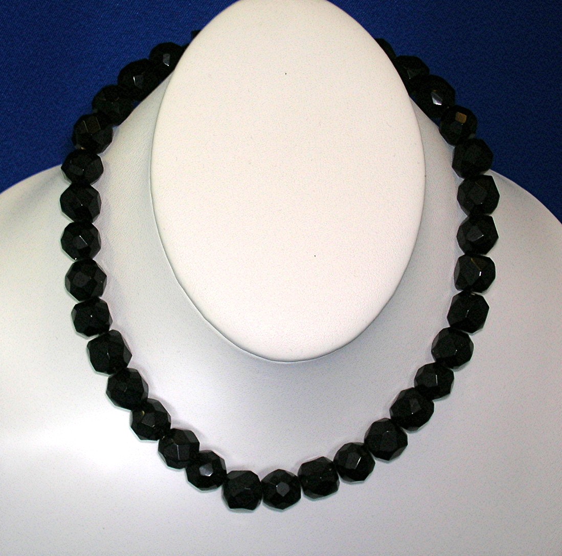 Bakelite Black Faceted 16 Inch 50s  Necklace
