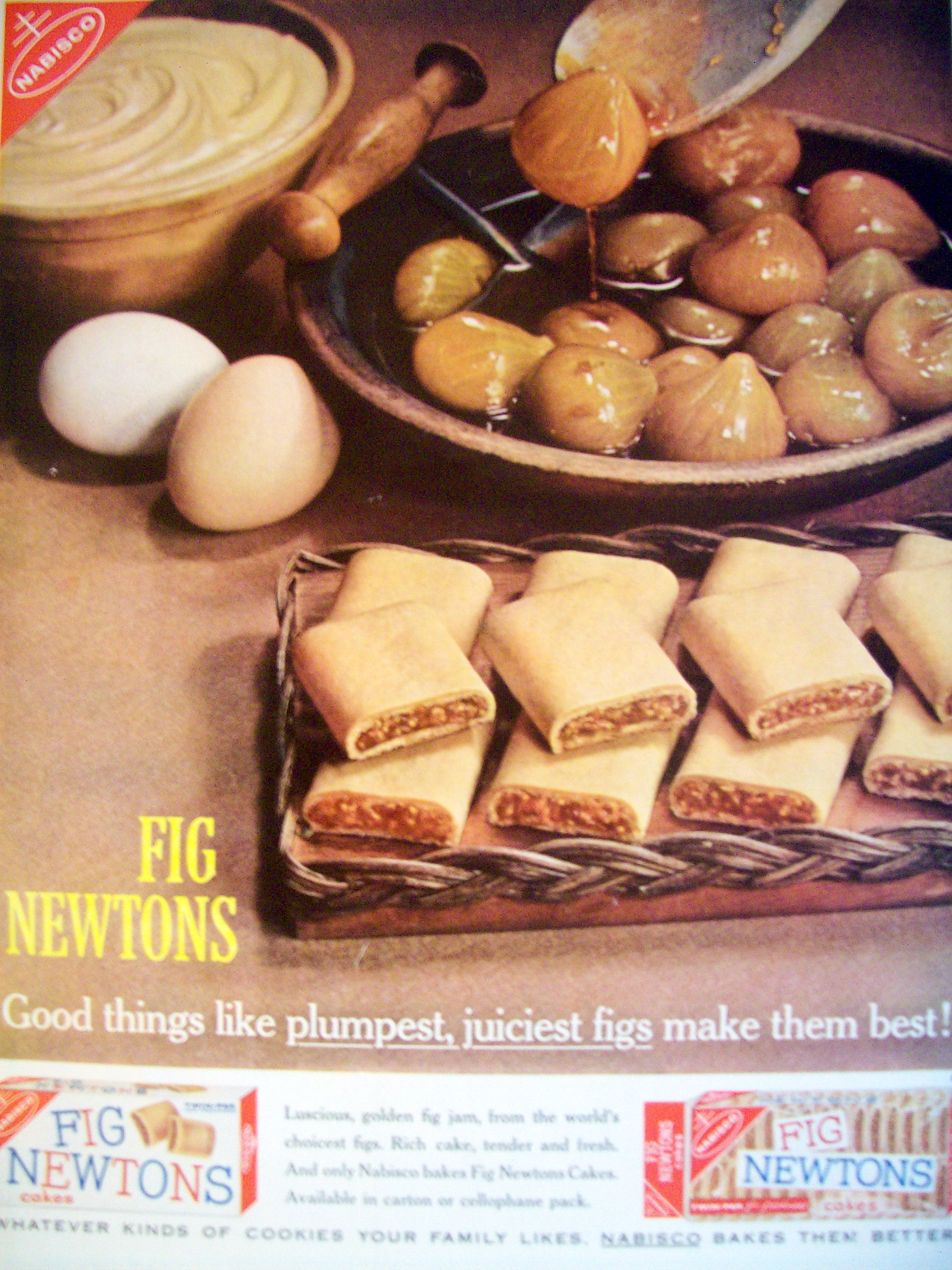 1961 Fig Newtons with Figs In A Bowl
