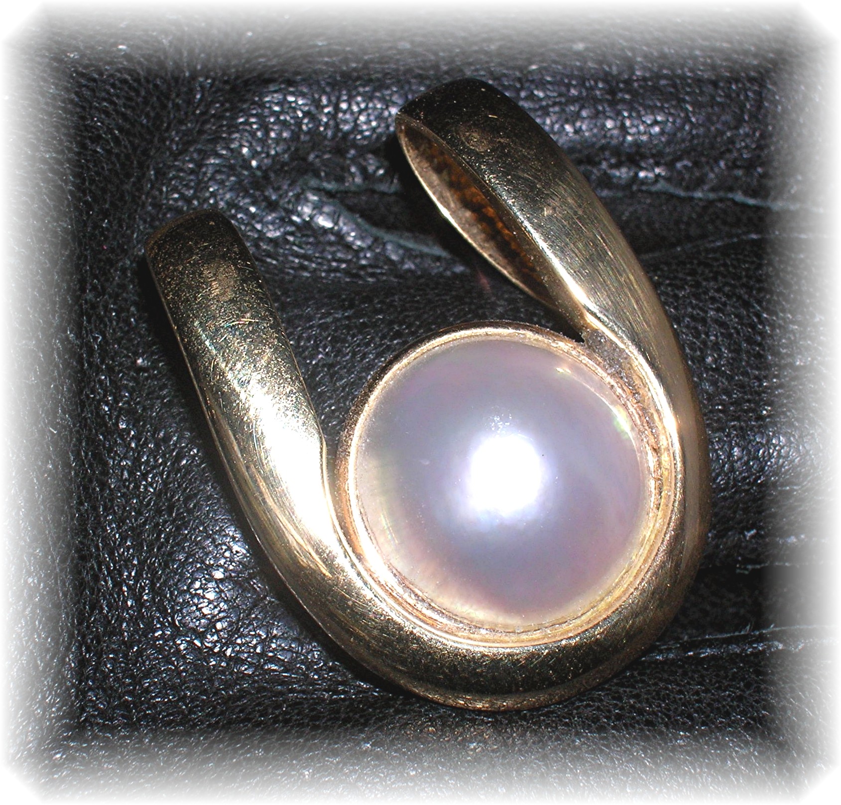 Pendant 14K Yellow Gold MABE Pearl