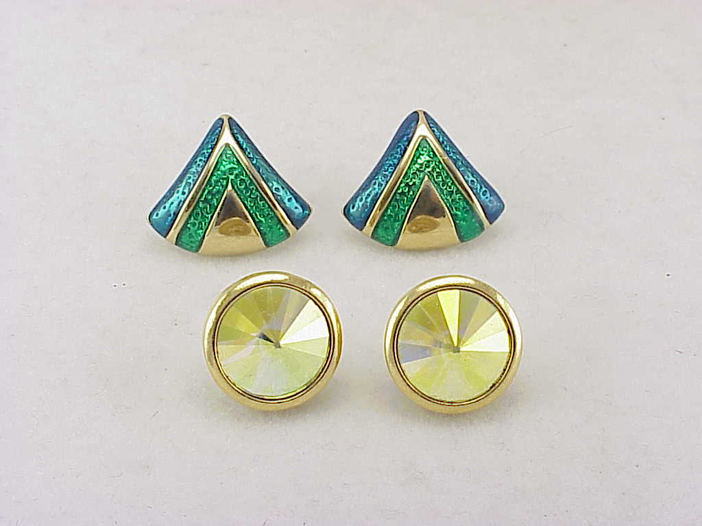 2 Pairs Of Avon Pierced Earrings - Rivoli Rhinestone, Enamel
