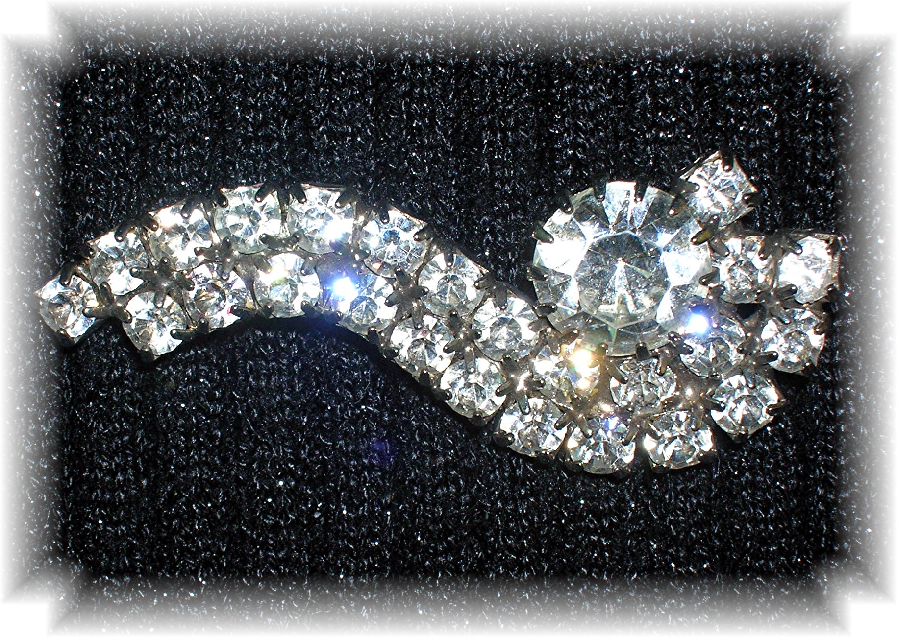 Sparkling Rhodium Rhinestone Brooch