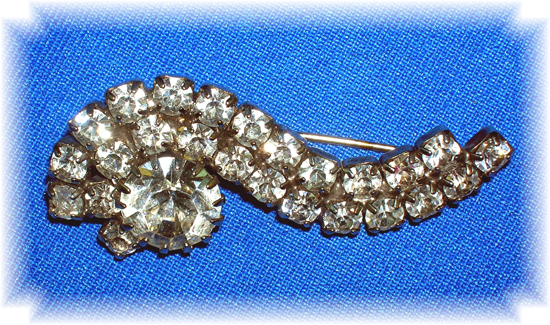 Sparkling Rhodium Rhinestone Brooch