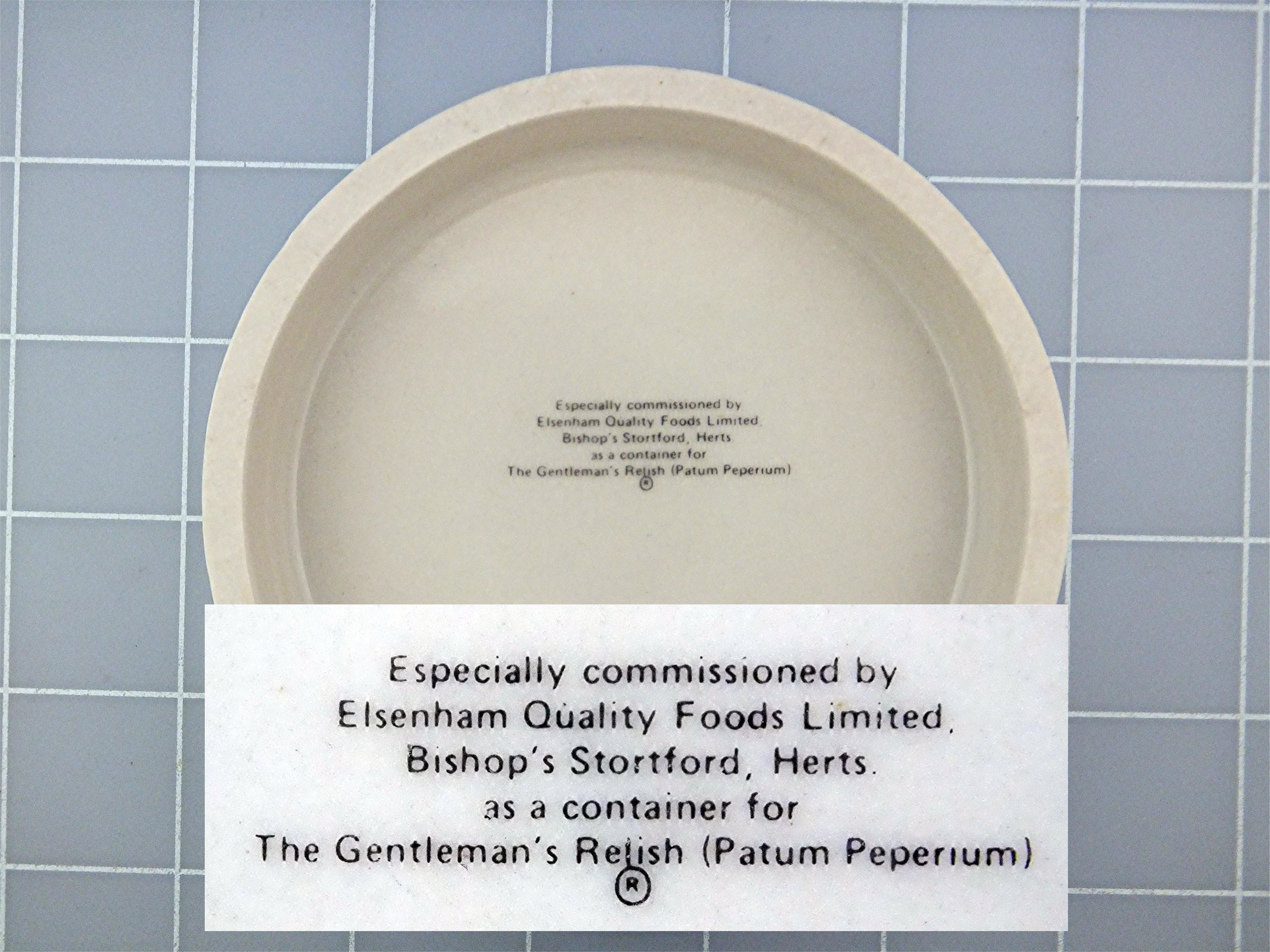 Porcelain jar relish pot with lid rabbits scene