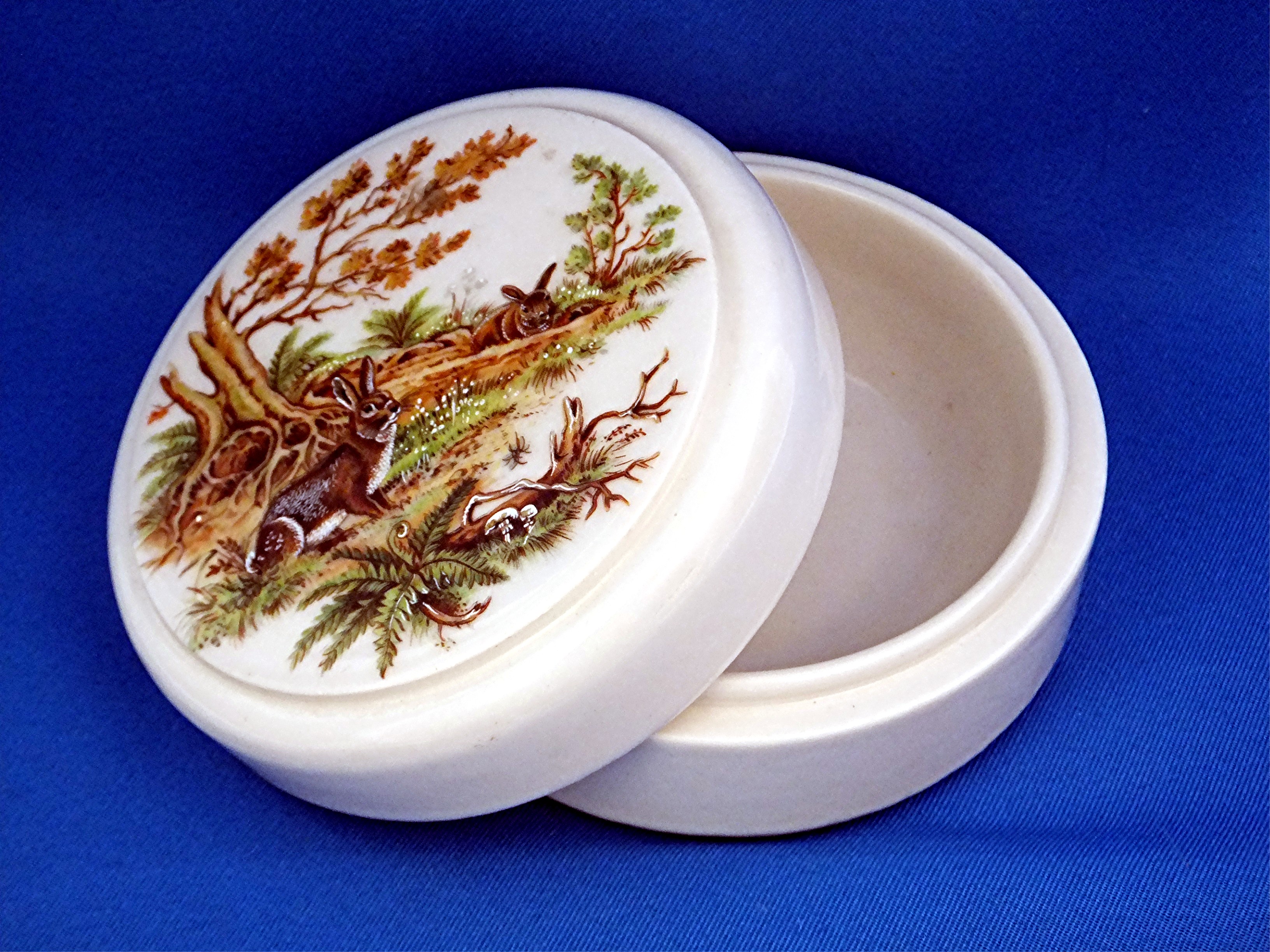 Porcelain jar relish pot with lid rabbits scene