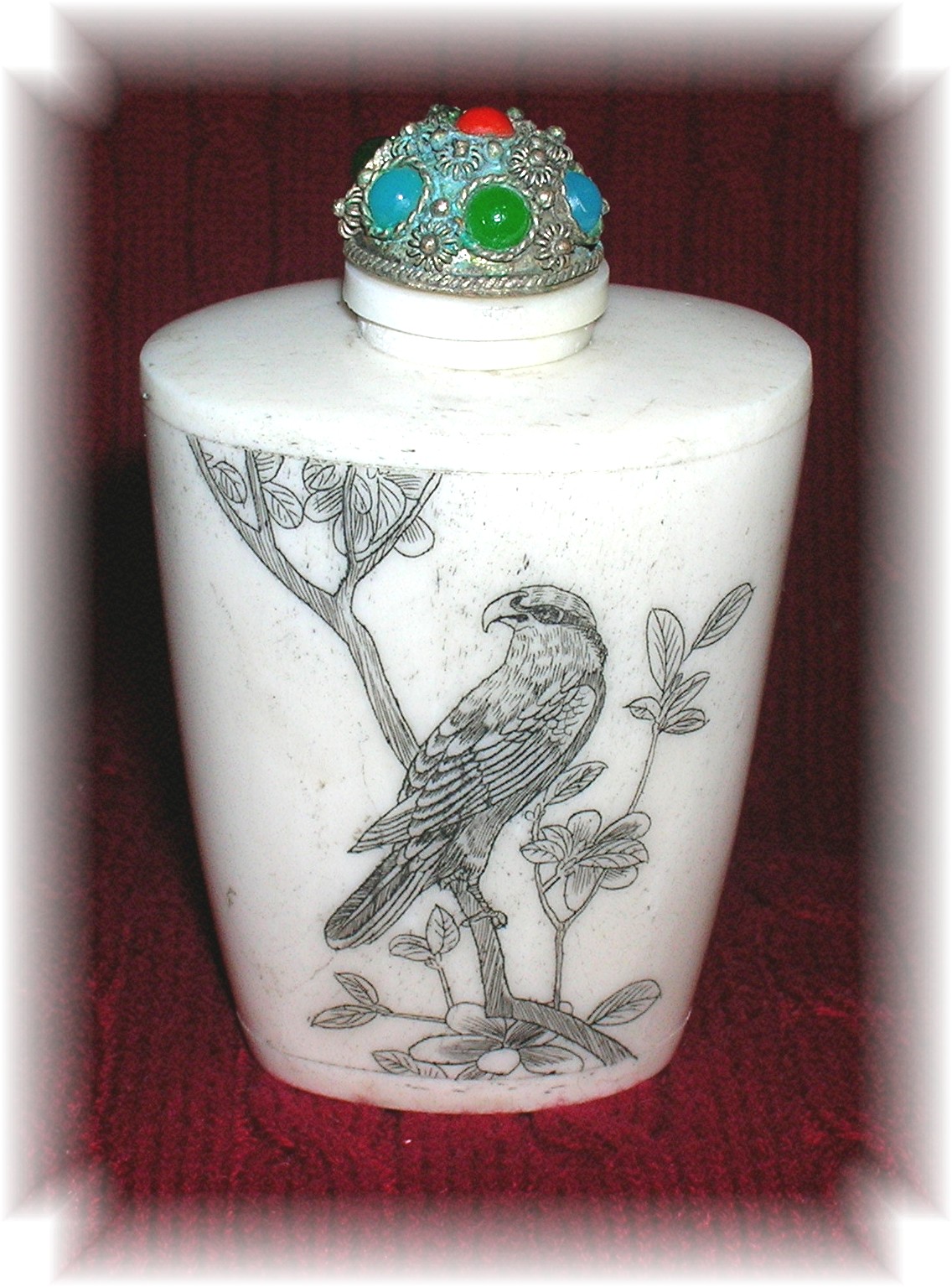 Bone/Ivory Snuff Bottle With Metal Spoon