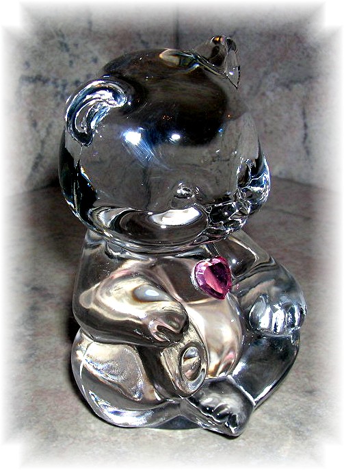 Fenton Clear Glass Bear With Heart