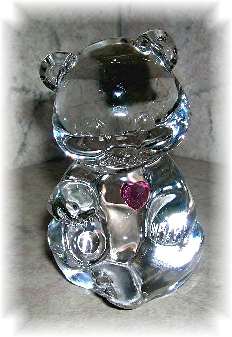 Fenton Clear Glass Bear With Heart