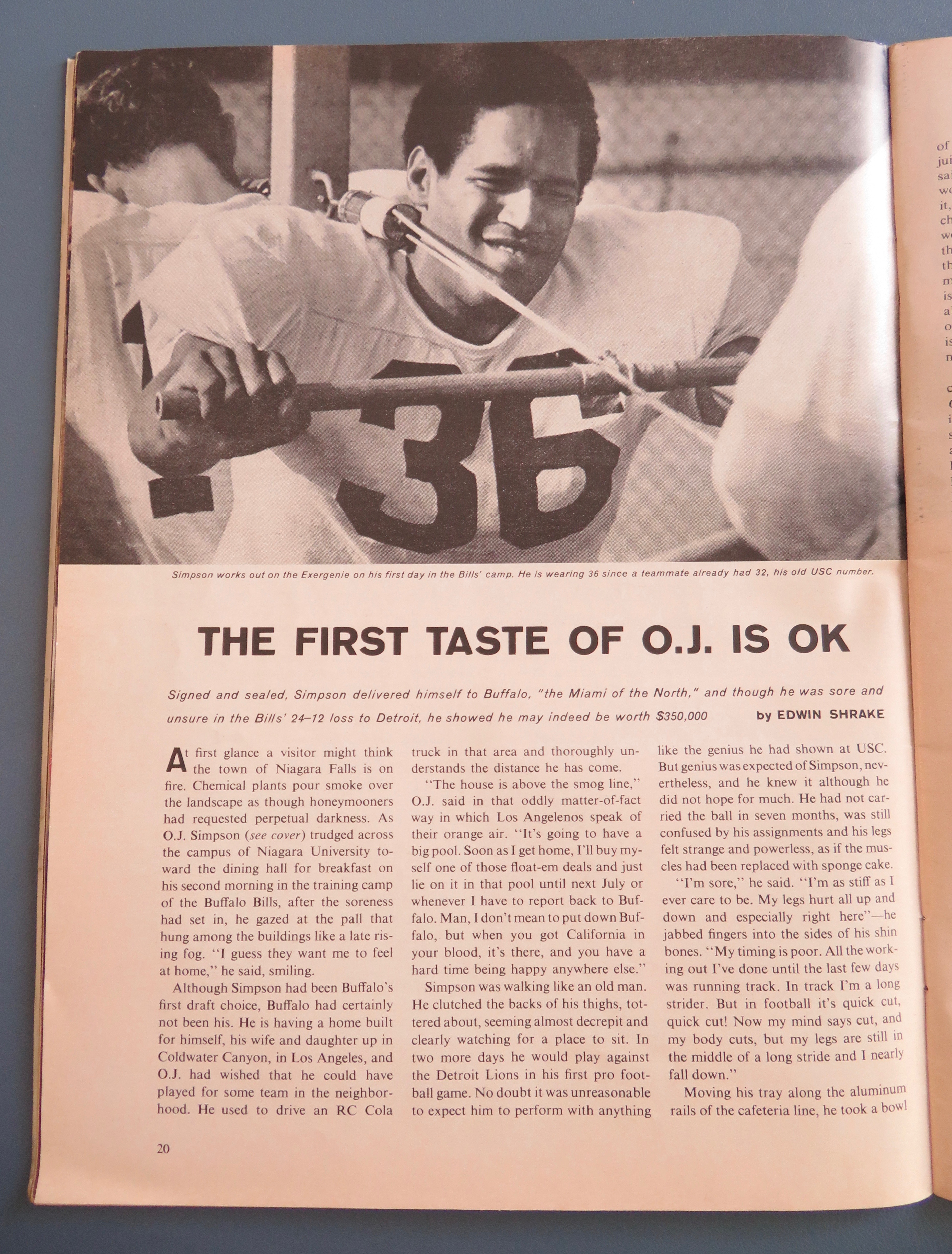 Sports Illustrated Magazine August 25, 1969 O. J.