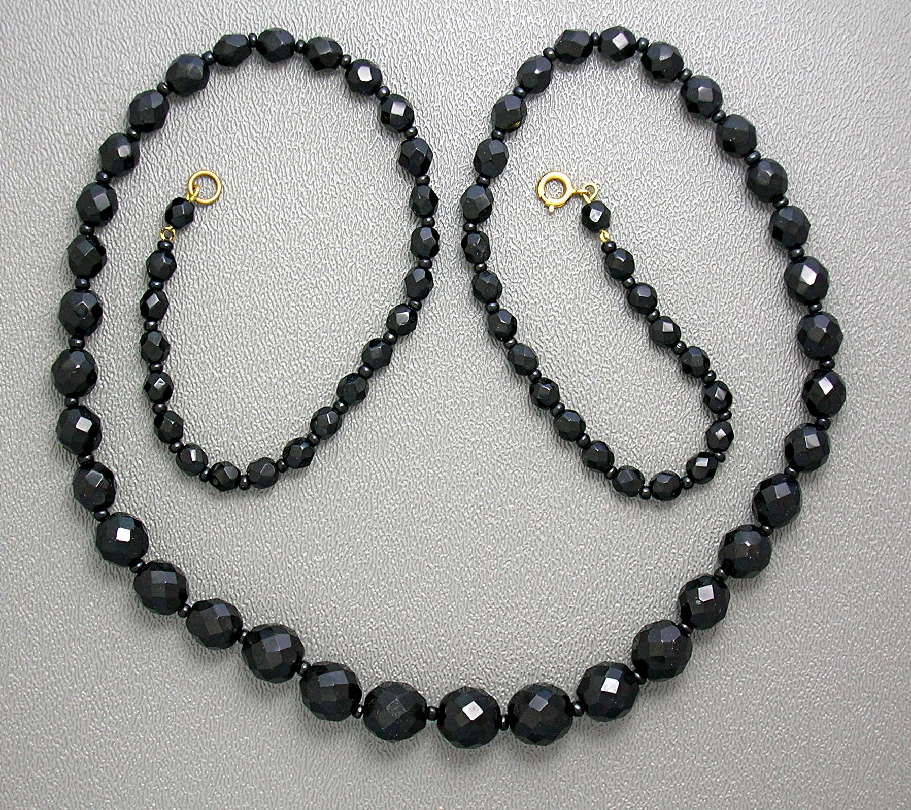 Black Faceted Glass Jet Bead Necklace
