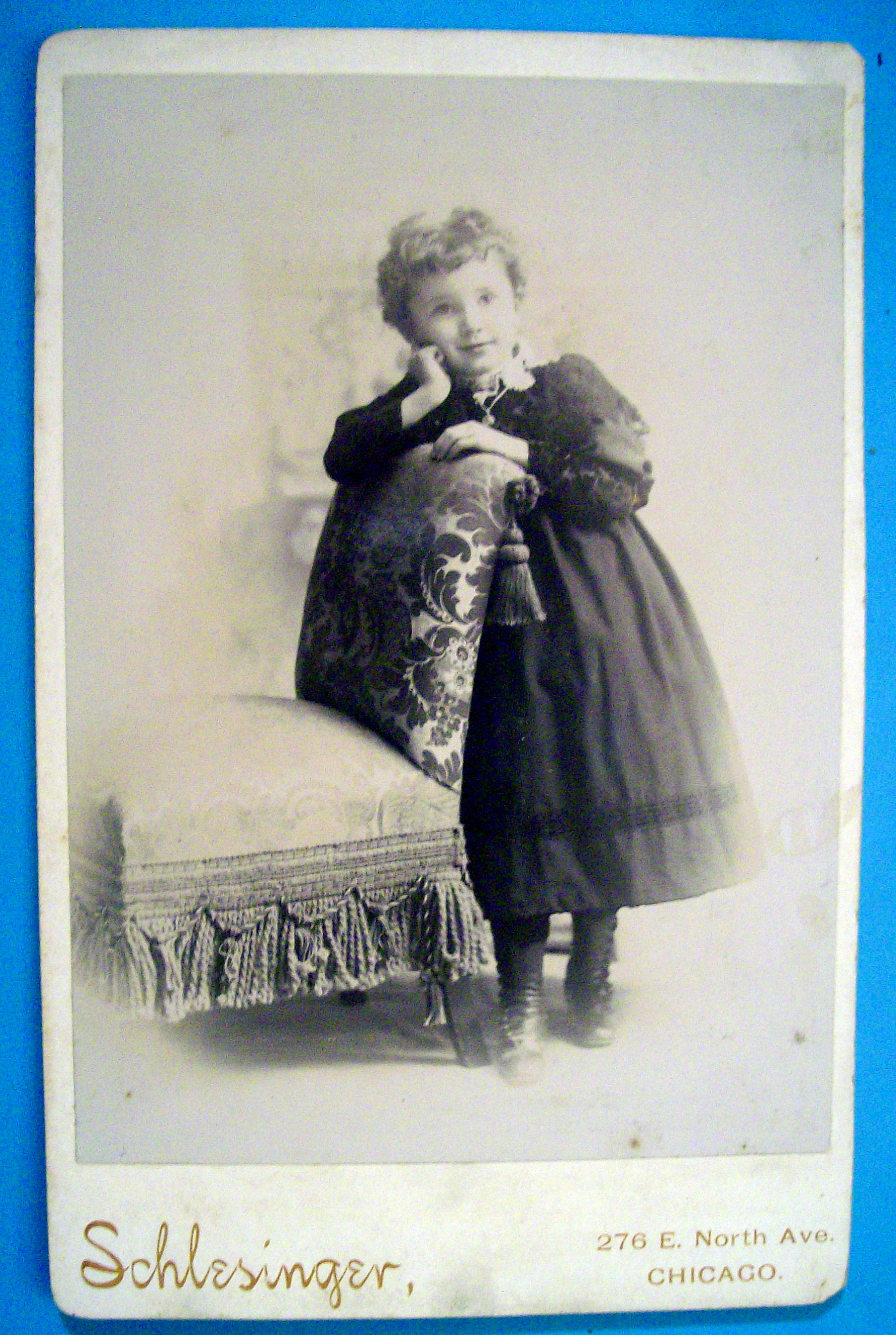 I Oughta Be In Pictures - Cabinet Photo of Mama's Girl