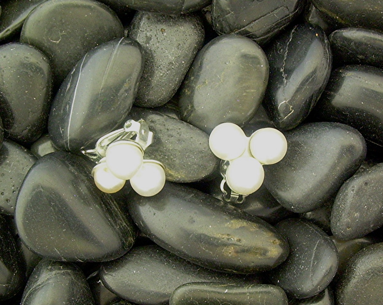 Silver and Pearl Clip Earrings JAPAN