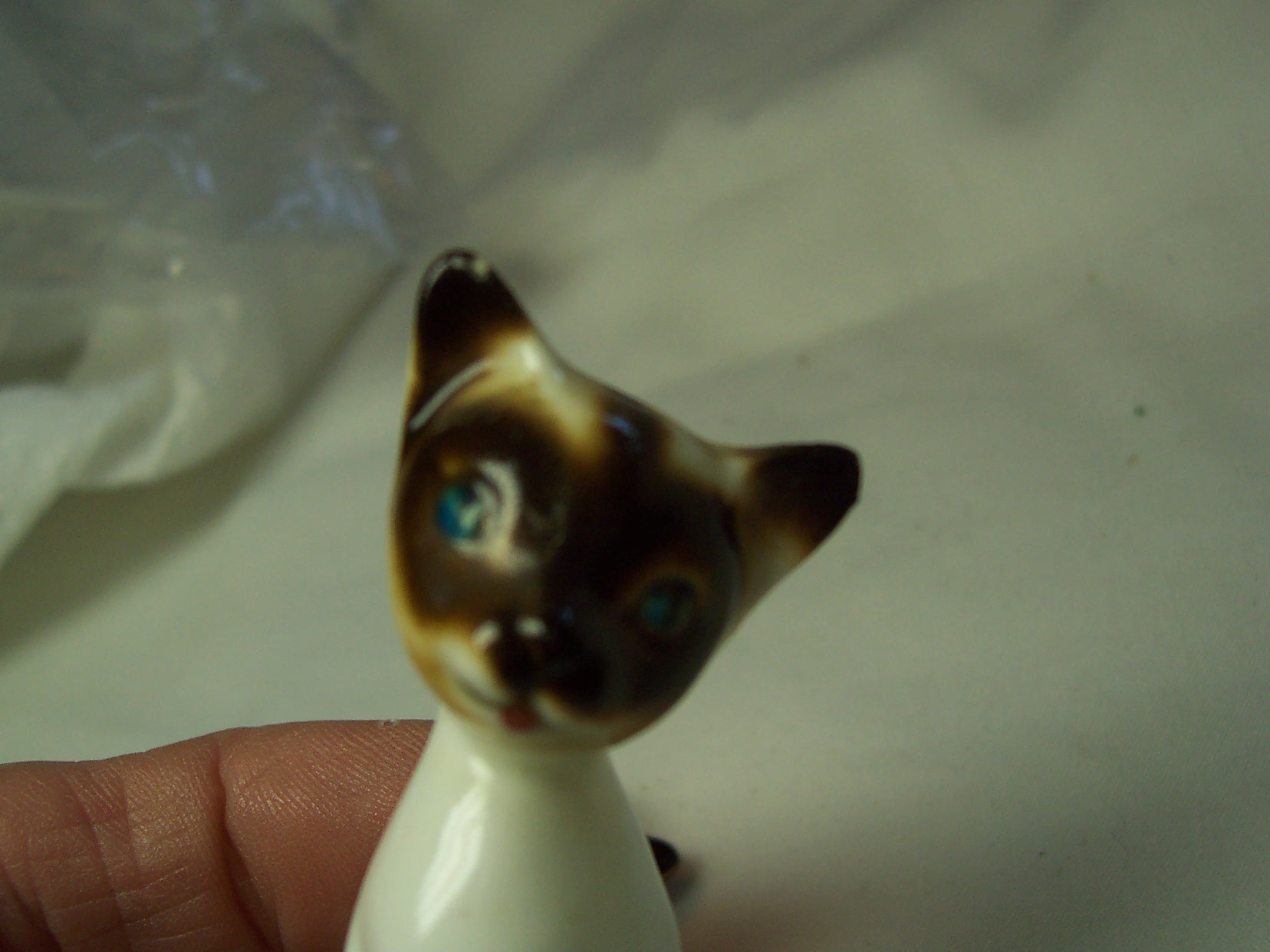 Siamese Cat Salt and Pepper Shakers