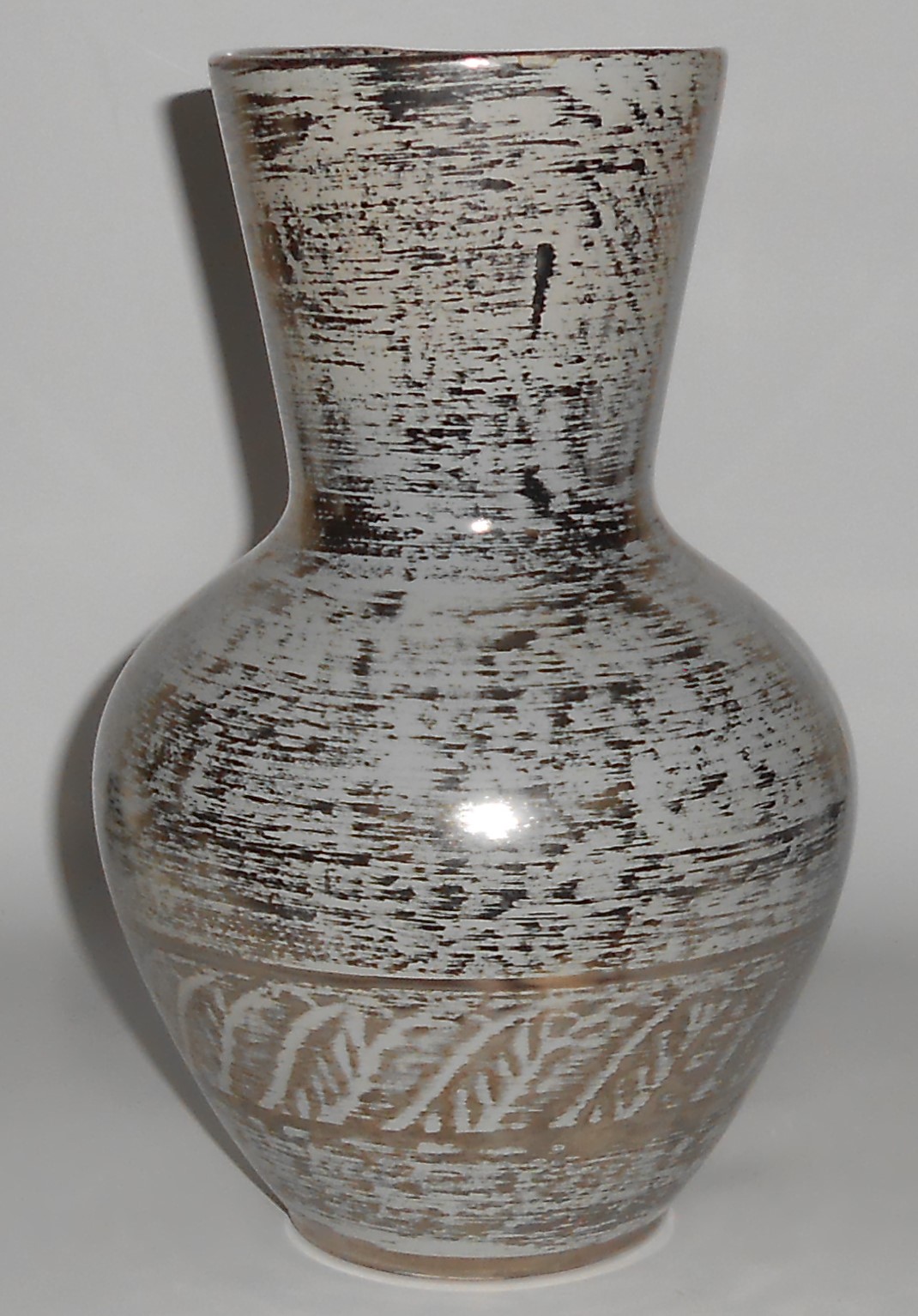 Stangl Pottery Country Colonial Silver 9.5'' Vase