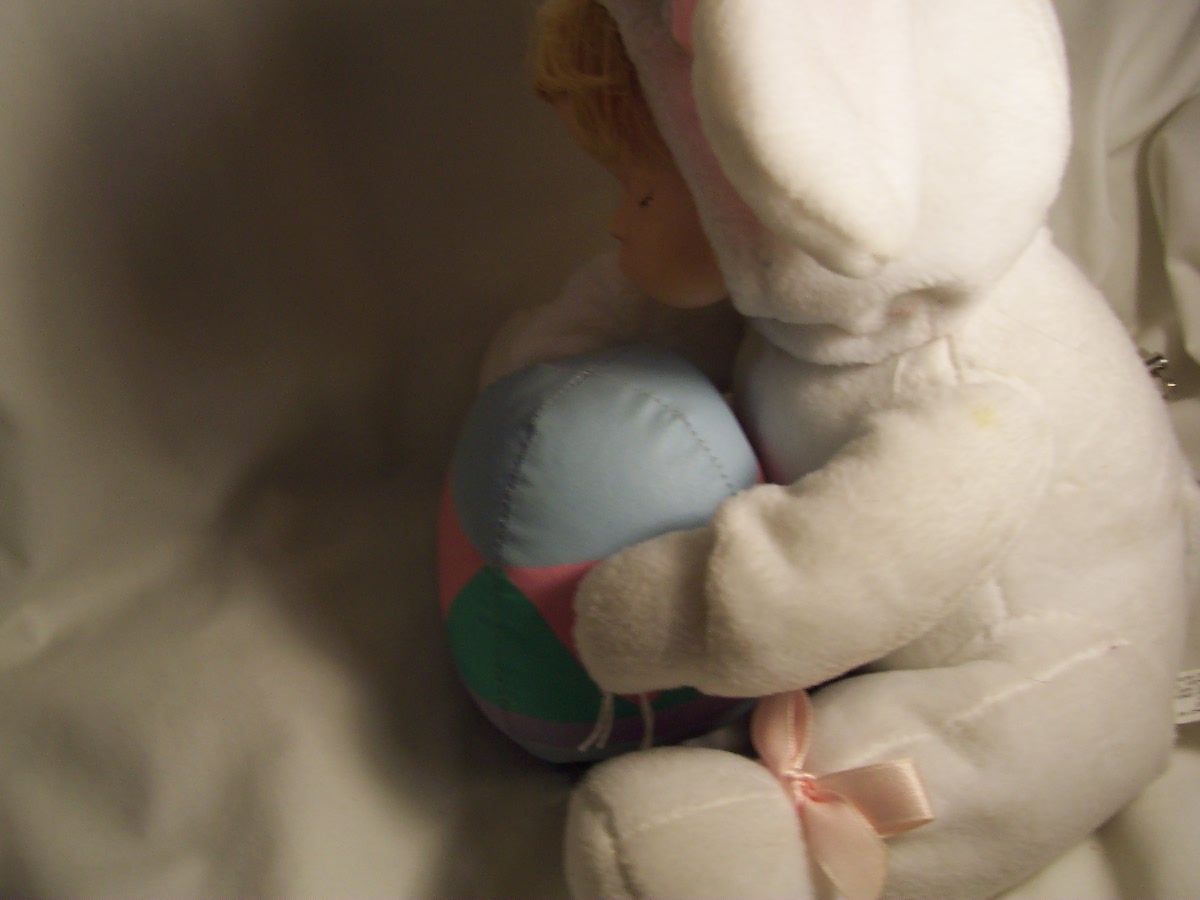 Musical Bunny Doll Animated Easter Parade