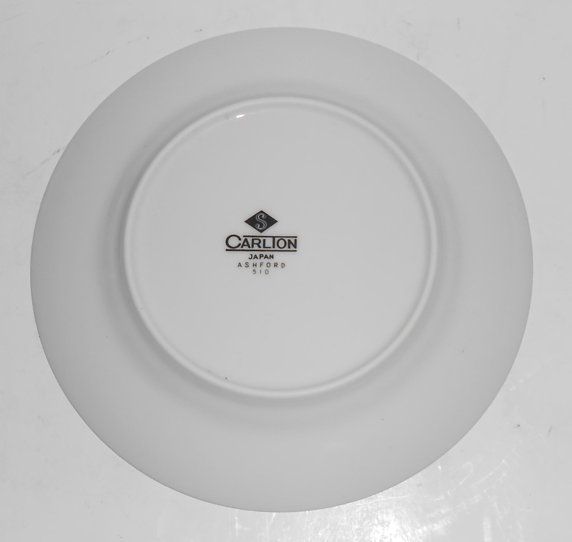 Carlton Fine China Ashford Floral w/Platinum Bread Pla