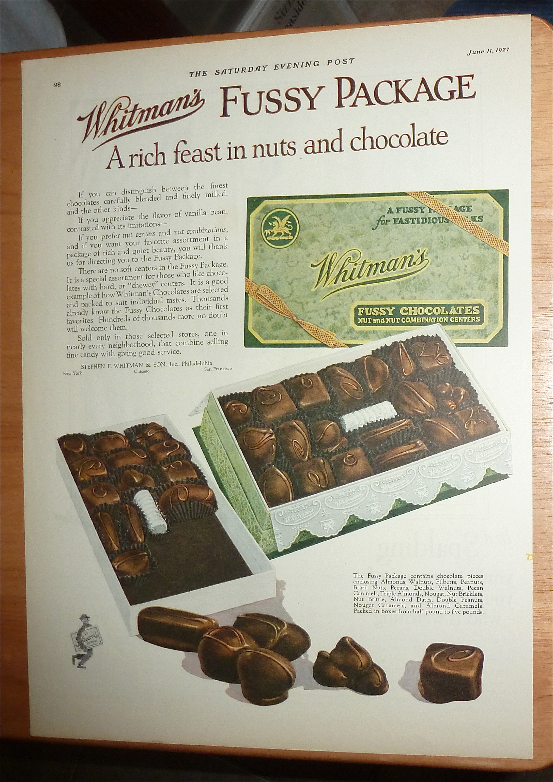 1927 Whitman's Fussy Chocolates w/Box Of Candy