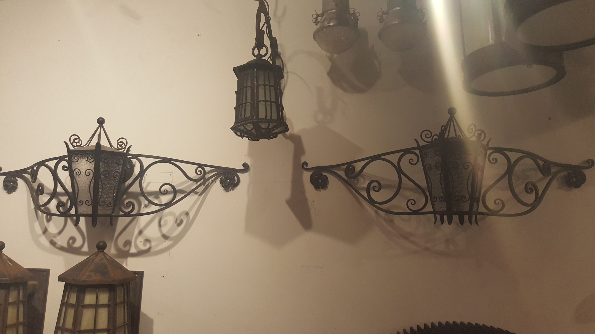 2 Moustache Lights   #3097    3111