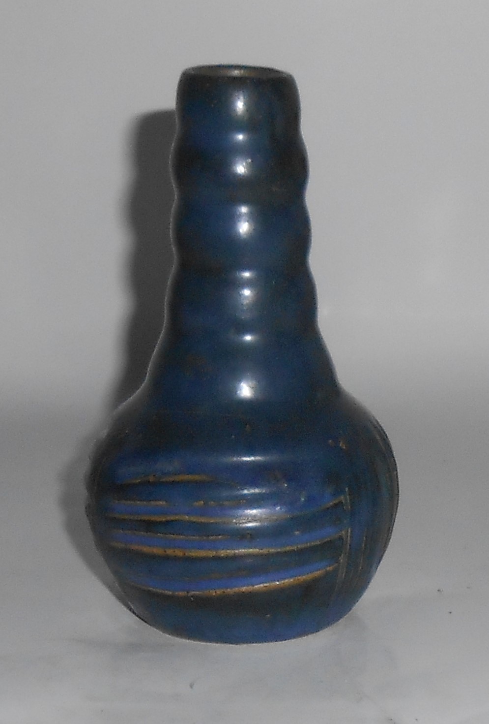 VINTAGE American Studio Pottery Blue/Purple 4-3/4'' Vas