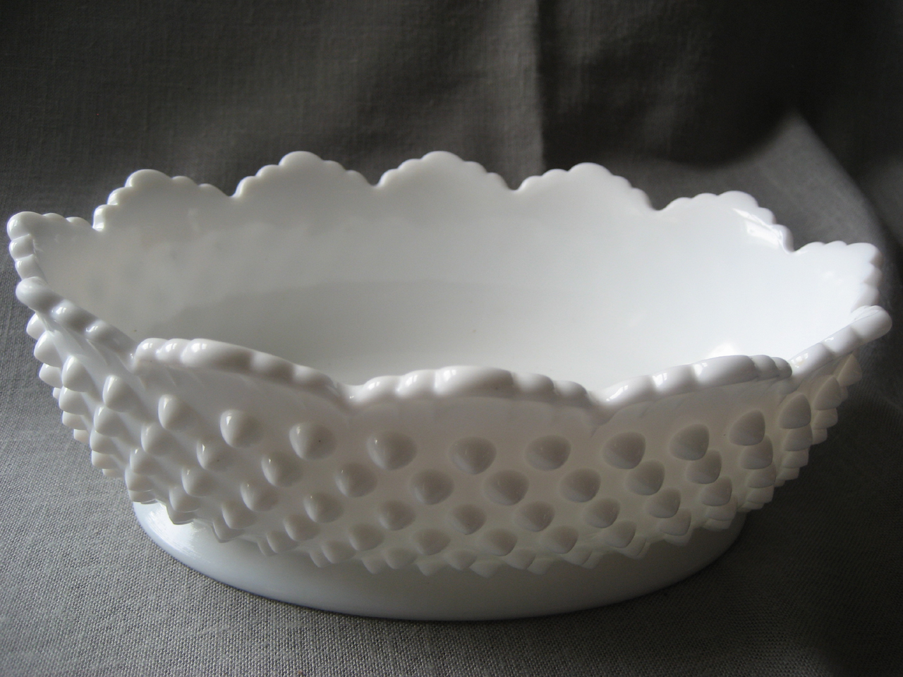 Fenton Hob Nail Bowl