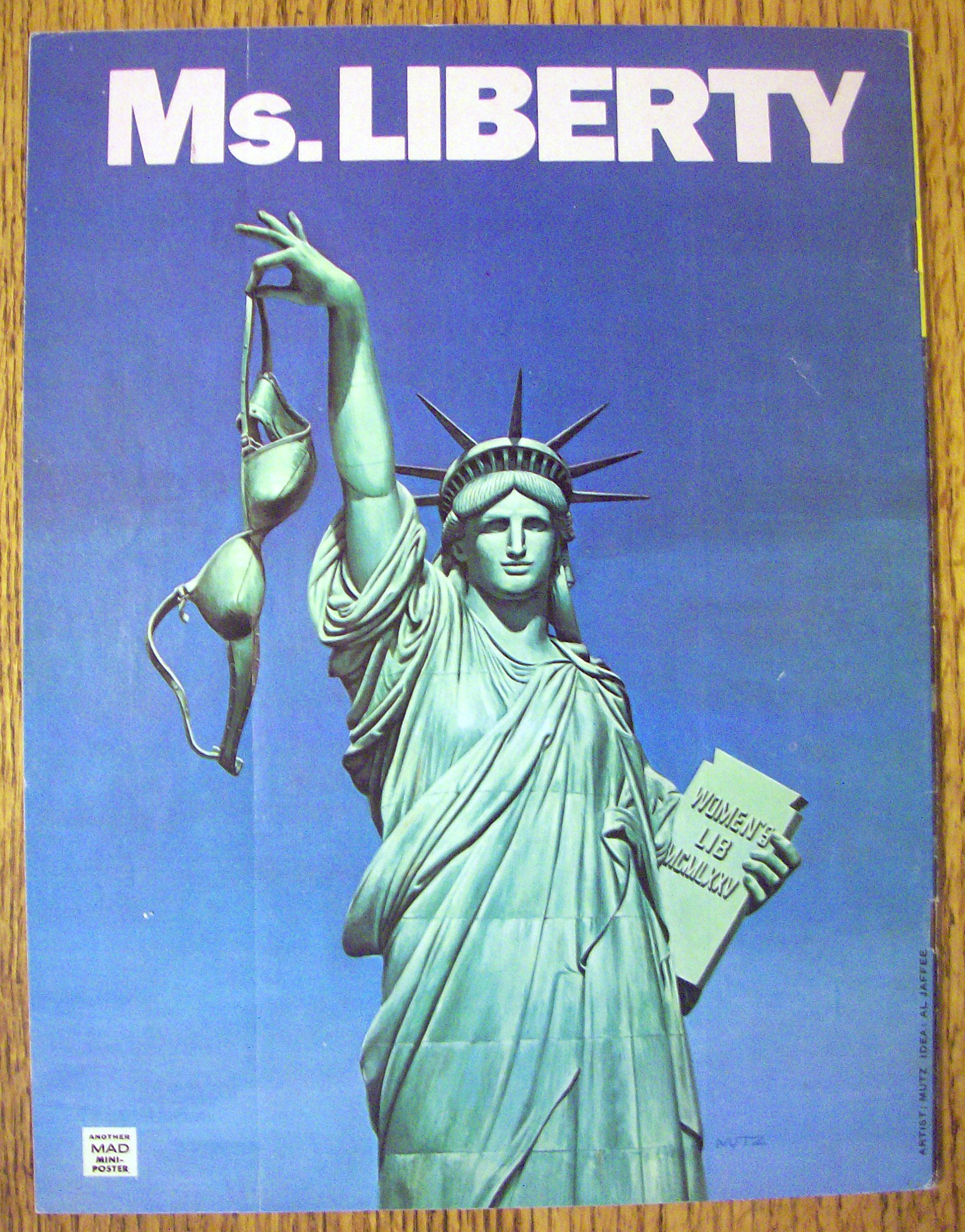 Mad Magazine #175 June 1975 Alfred Neuman & Umbrellas