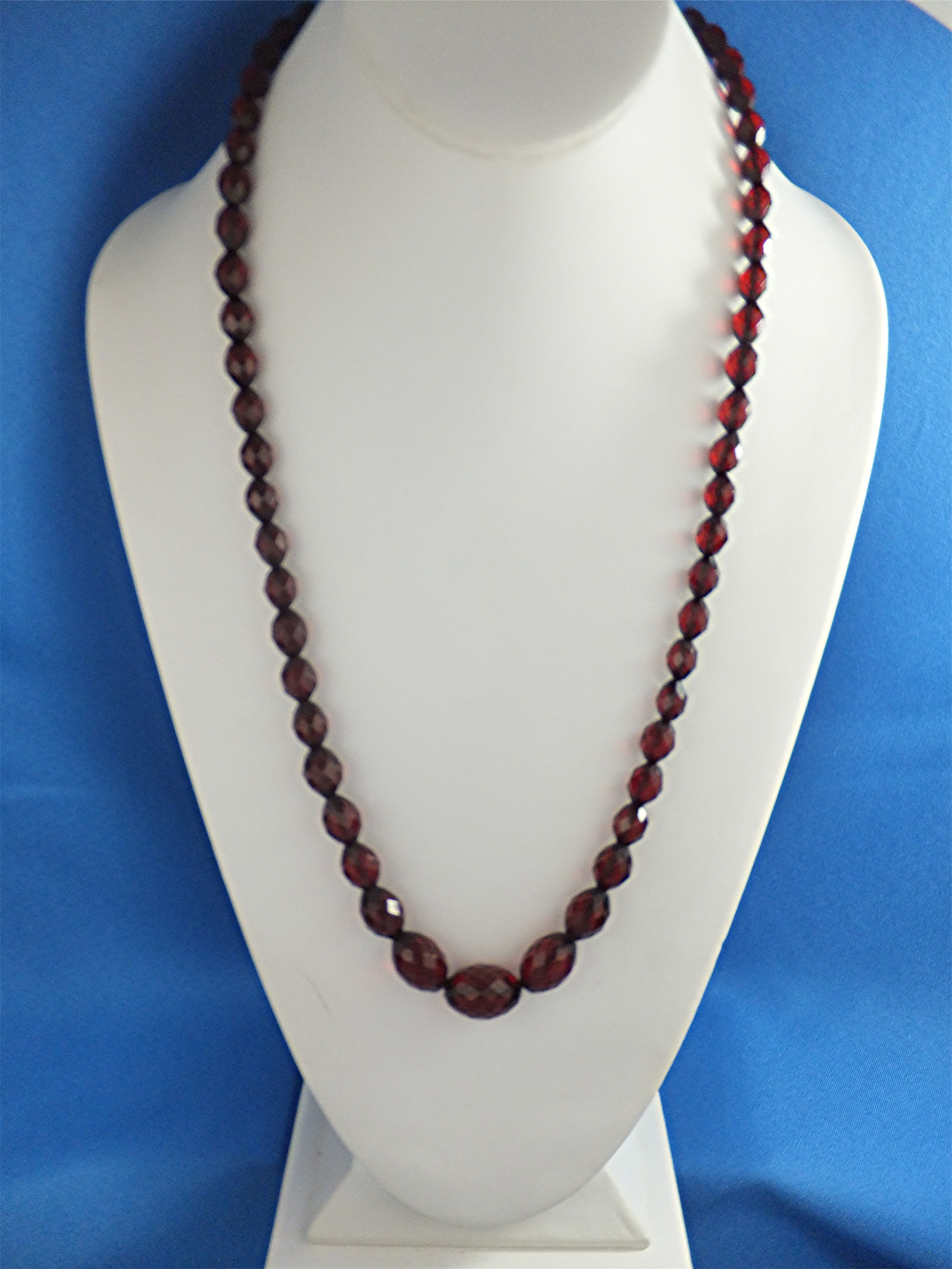 Cherry Amber Antique Graduated Faceted  Necklace