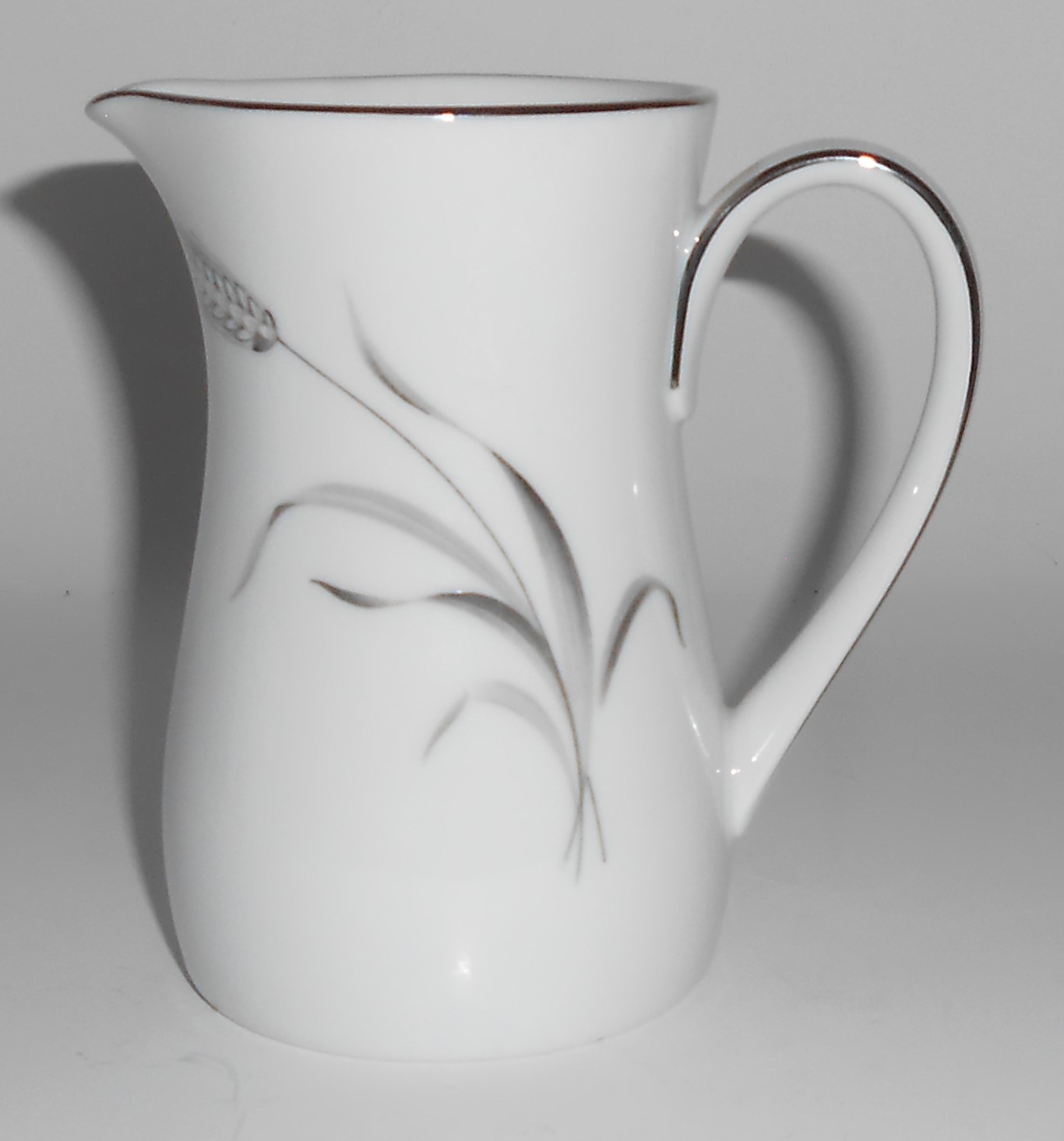 Noritake Porcelain China Prosperity 6841 w/Platinum Cre