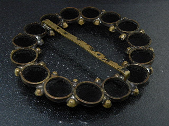 Buckle Crystal Black Glass Pot Metal 40s