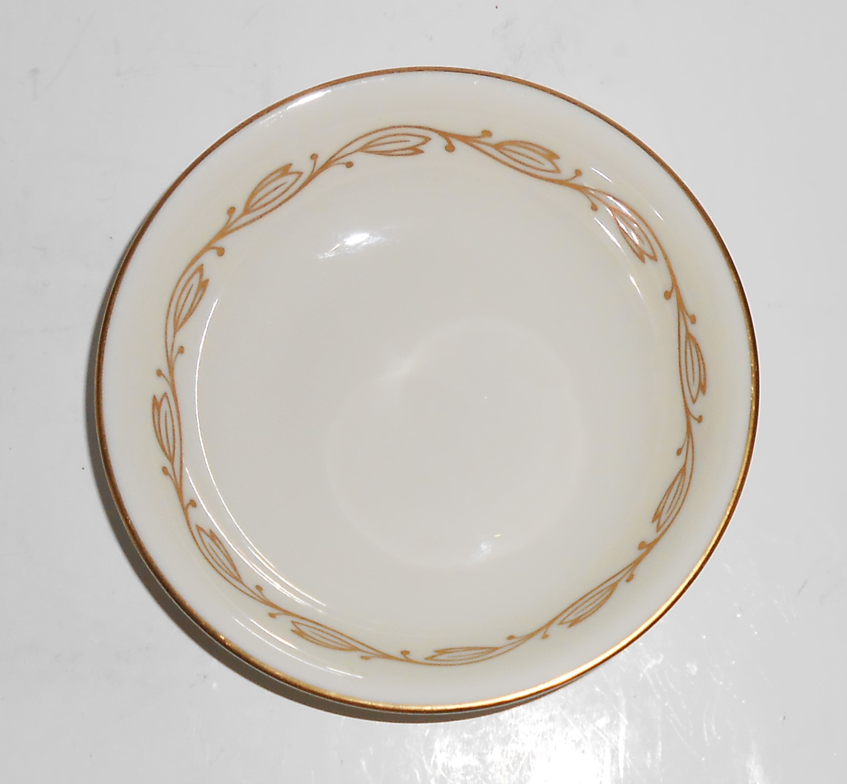 Pickard Porcelain China Gold Symphony Fruit  Sauce Bowl