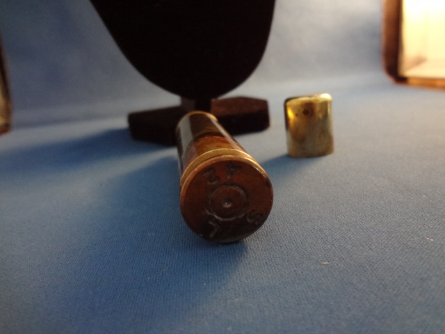 S.L. 42 Bullet Lighter
