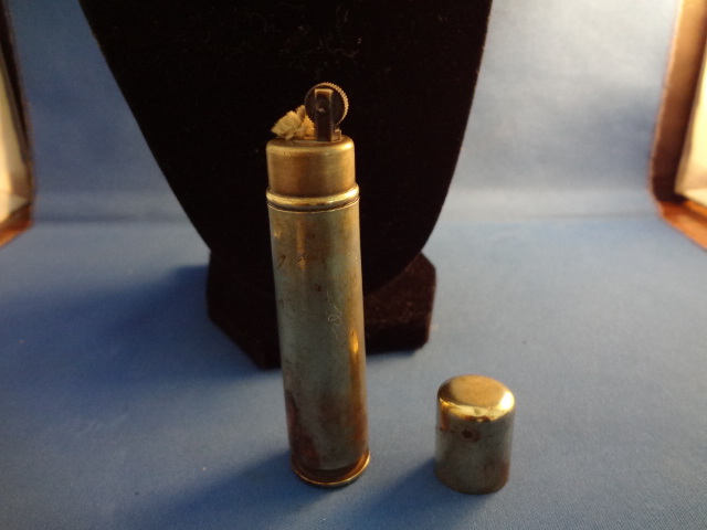 S.L. 42 Bullet Lighter