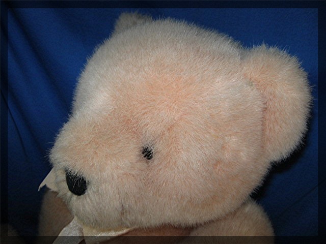 PEACHES - North American Bear CO, 1989, 19 inches tall