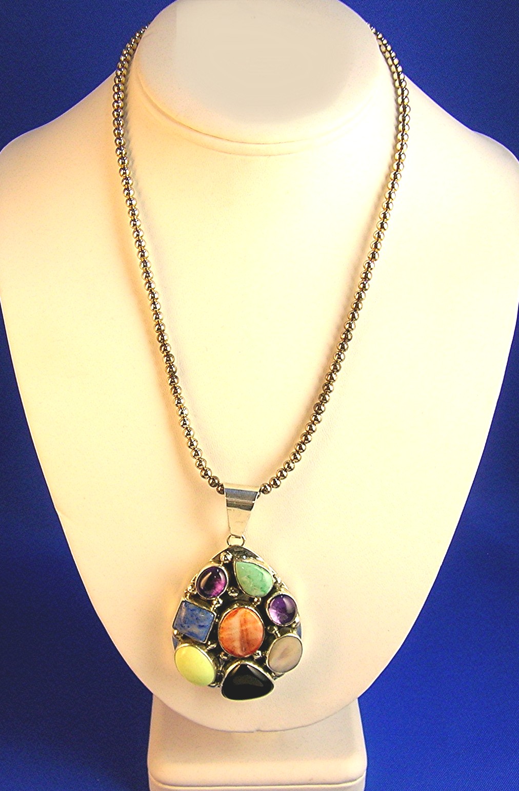 Navajo Sterling Silver Spiny Oyster Amethyst Pendant