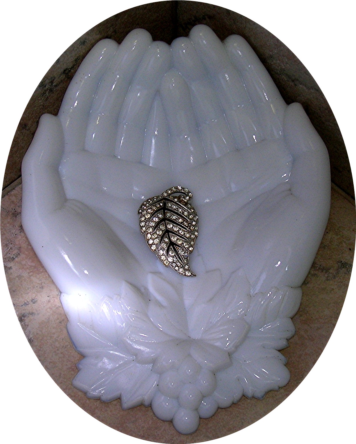 Dress Clip Rhinestone Leaf 50s Silvertone