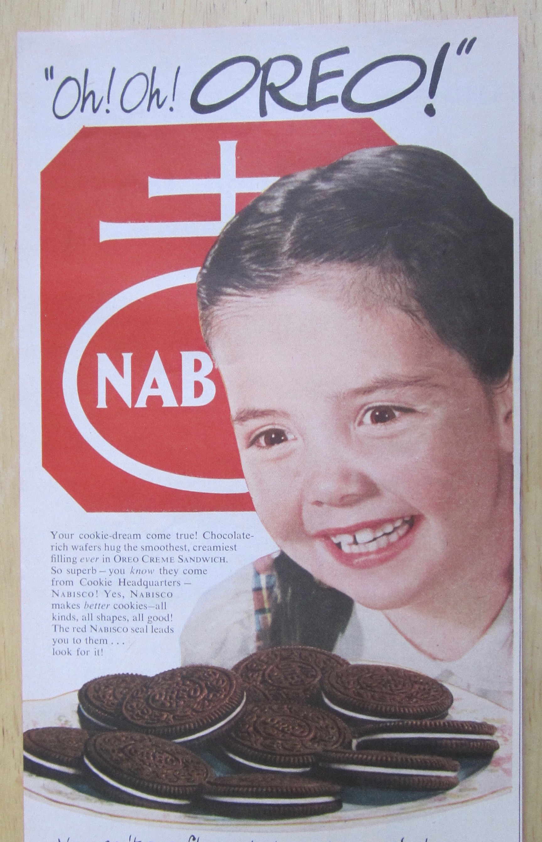 1951 Nabisco Oreo Creme Sandwich Cookie w/Girl Smiling
