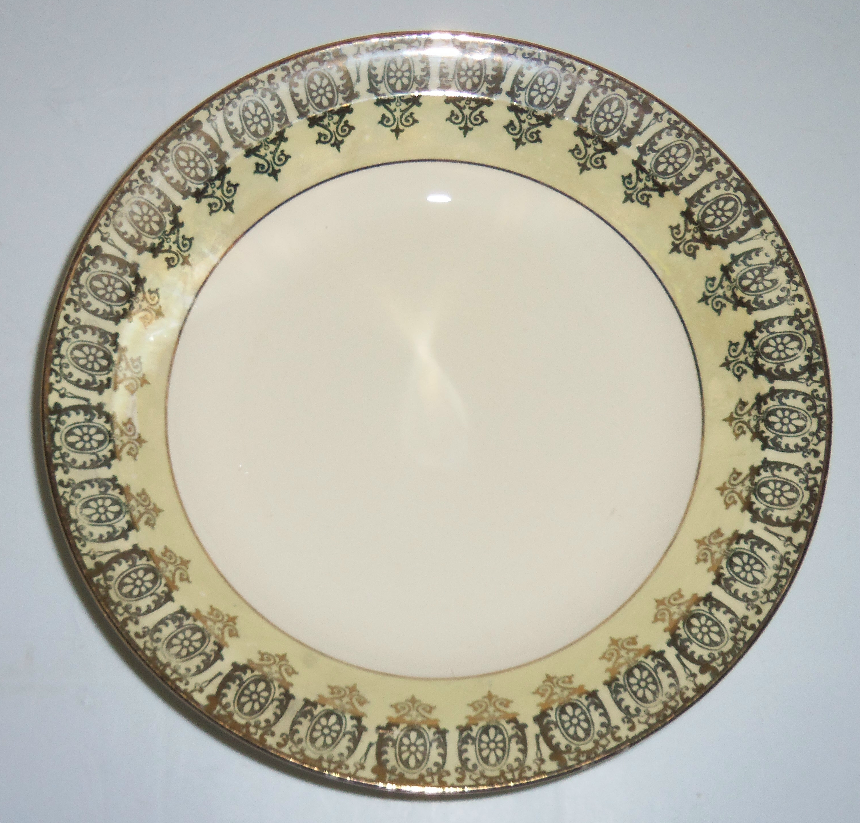 Taylor Smith Taylor Yellow W/Gold Rimmed Soup Bowl!